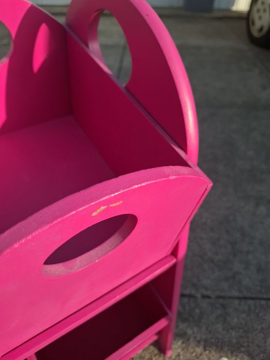 Armário de brinquedos com caixas amovíveis