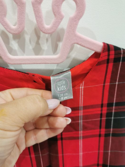 Sukienka 128 święta czerwona kratka