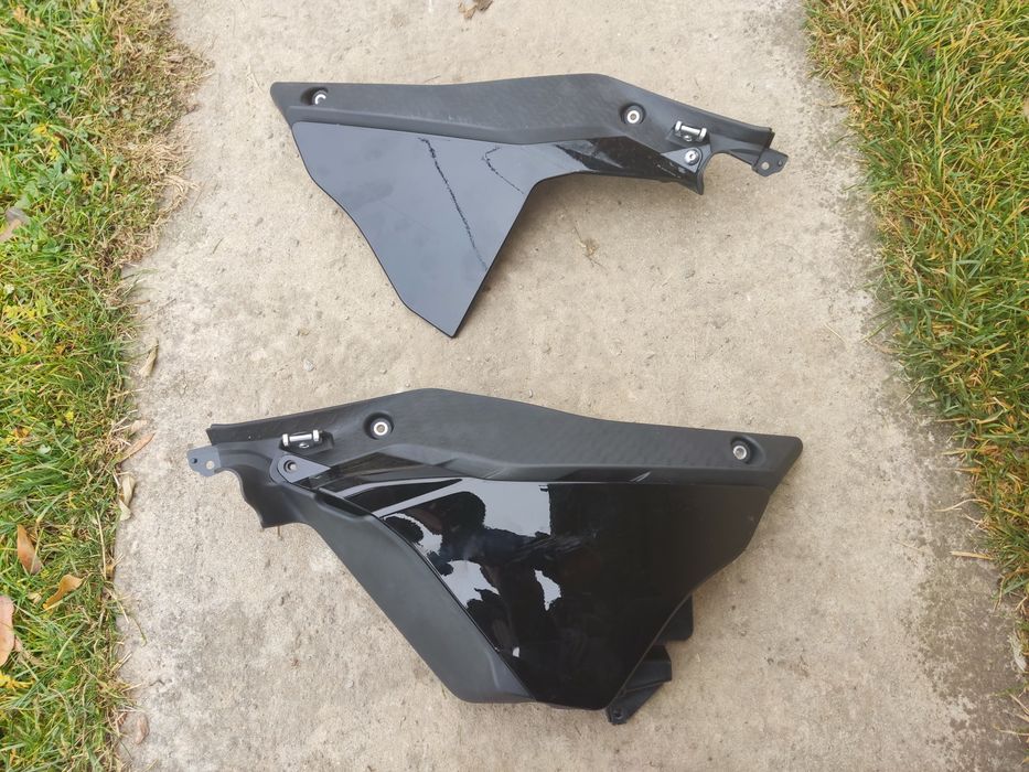 Yamaha R1M RN 32 wypełnienie lewe