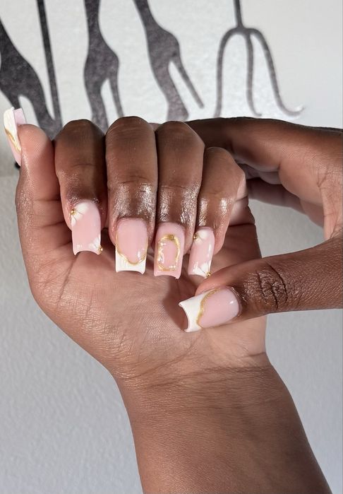 Unhas de gel laranjeiro