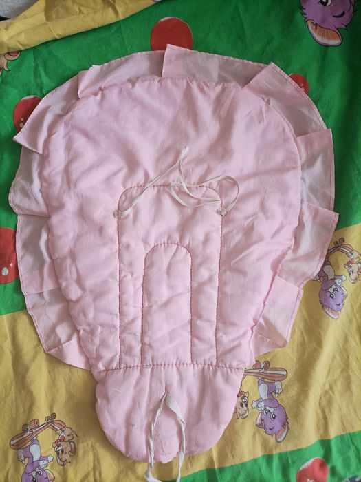 Продам сидушку на ходунки детские.