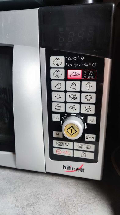 Microondas c/grill Bifinett KH1106 + Mini Forno Flama 1522FL