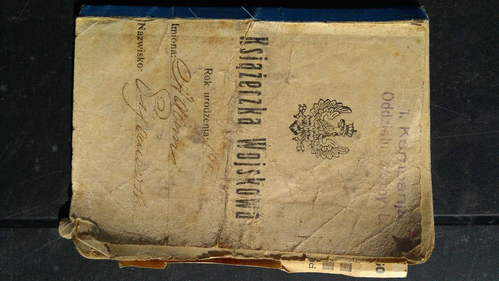 Książeczka wojskowa przedwojenna.