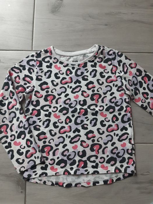 Spodnie i bluzki roz. 122