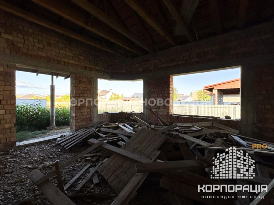 Продаж будинку в Садовому р-ні міста, ділянка 8.5 сот, поруч озера