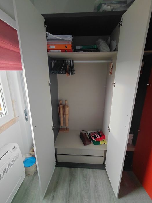 Mobilia quarto individual