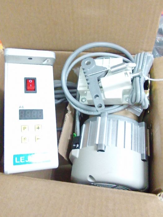 Серводвигун Lejiang A-8-550 для промислових швейних машин оверлоків