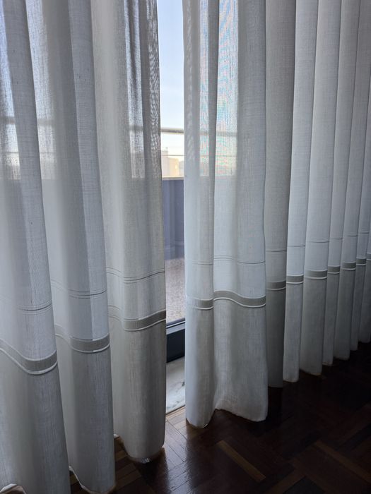 Cortina completa com varão
