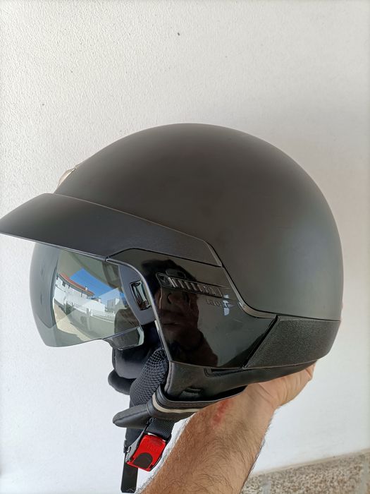 Capacete tamanho L novo