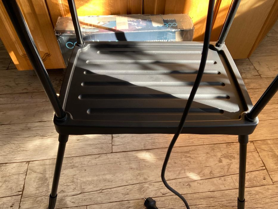 Grill elektryczny Cecotec 2400W