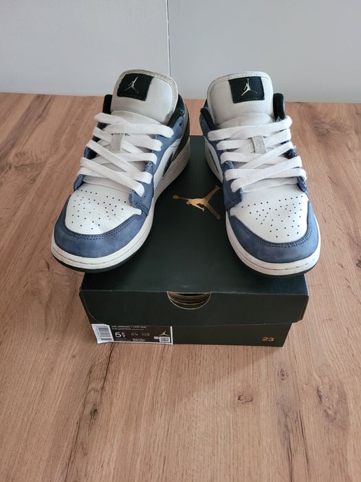 Buty Air Jordan 1 Low (GS) + pudelko