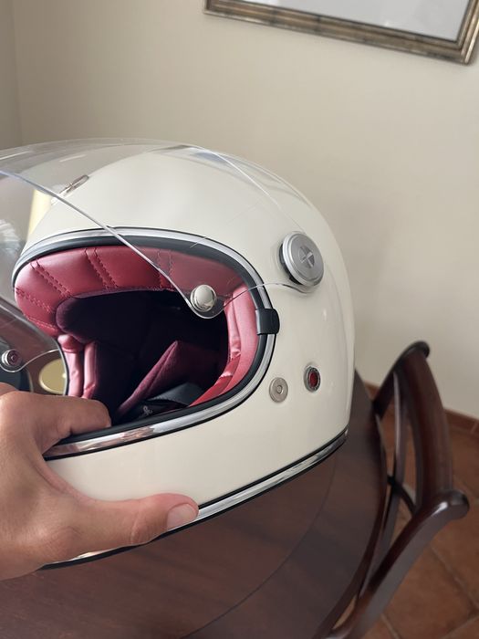 Capacete vintage como novo bycity