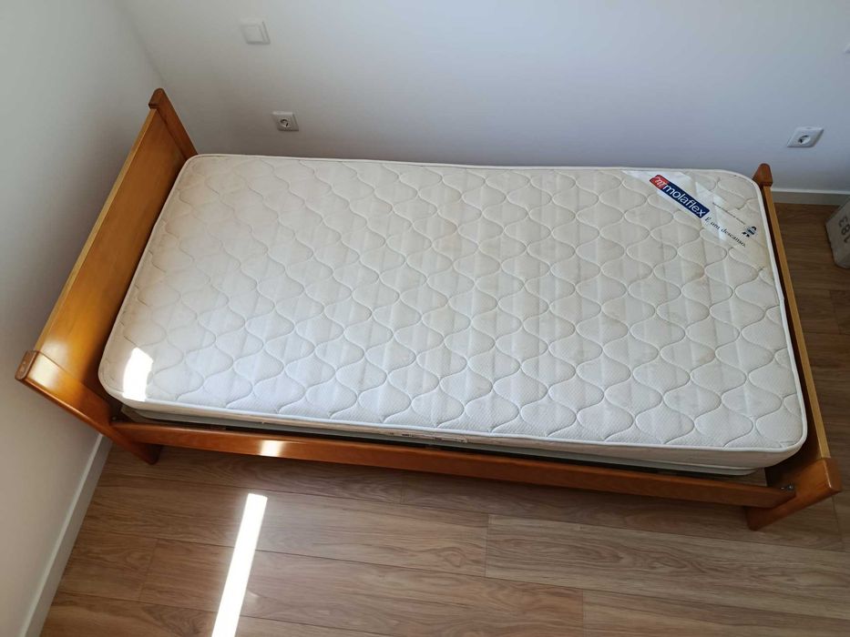 Cama e Mesa Cabeceira Interforma