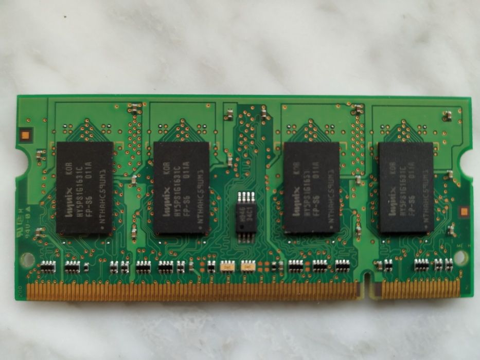 Оперативна пам'ять для ноутбука 1gB Hynix SODIMM DDR2-800