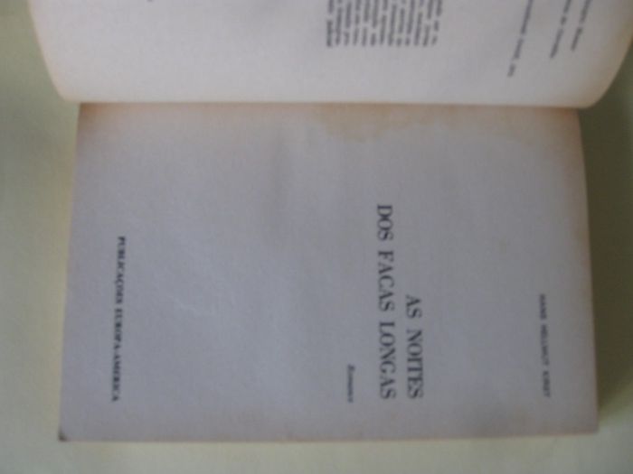 As Noites dos Facas Longas de Hans Hellmut Kirst
