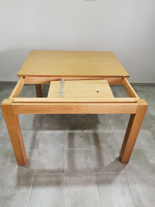Mesa em Carvalho Extensível 80-115x115cm