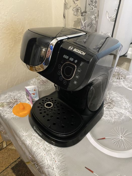 Капсульна кавоварка Bosch Tassimo TAS6502 Black