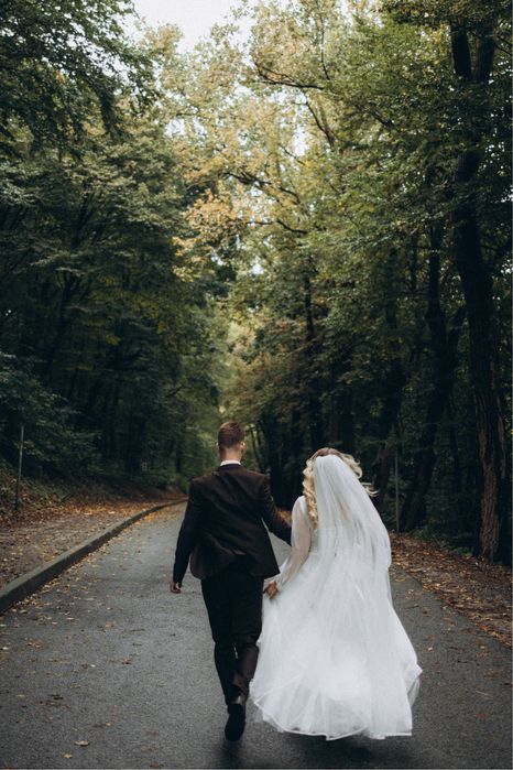 Весільна сукня / плаття