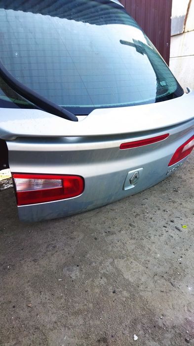 Ляда, кришка багажника Renault Laguna II 2000-05рр. хетчбек,універсал