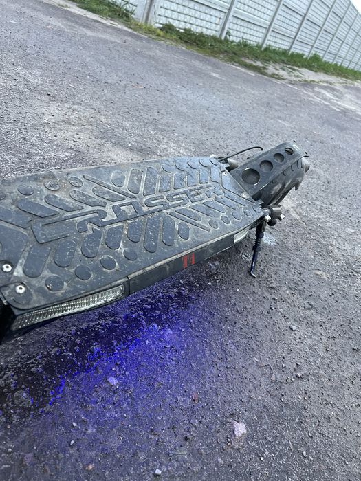 Crossers t4 електро самокат