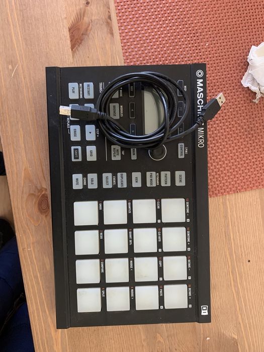 Native Instruments Maschine Mikro MK1