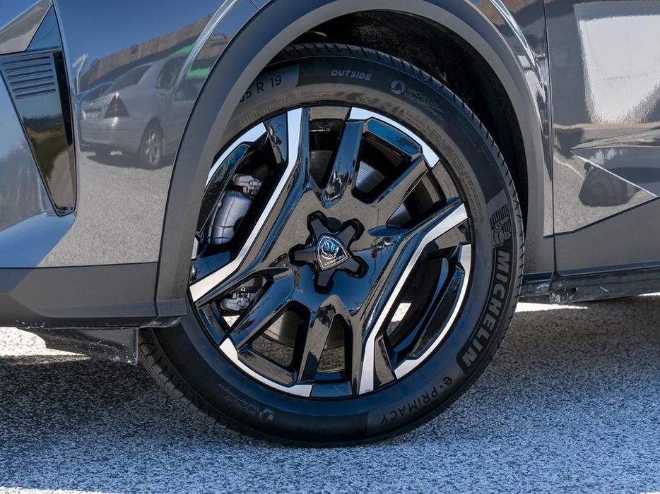 Peugeot E-3008 73 kWh GT