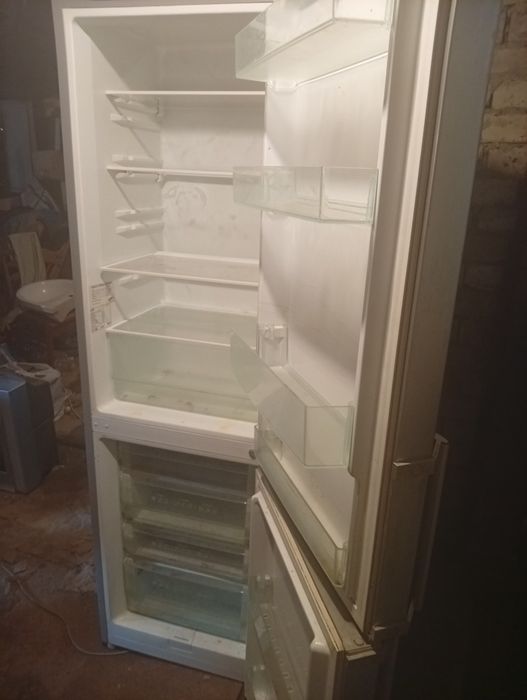 Продам холодильник samsung