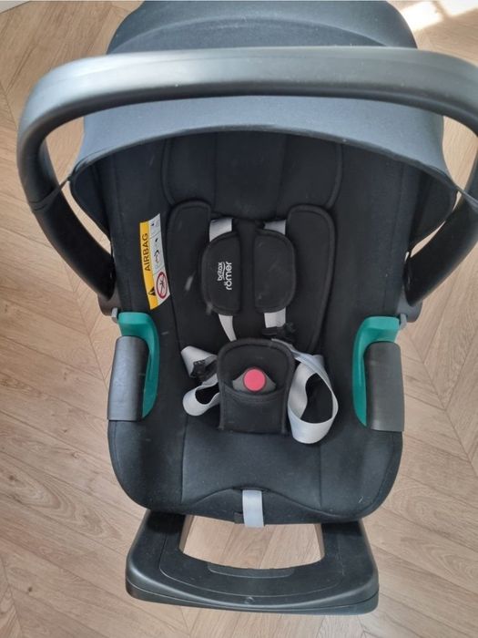 Wozek 3w1 Muuvo quick se Black + akcesoria