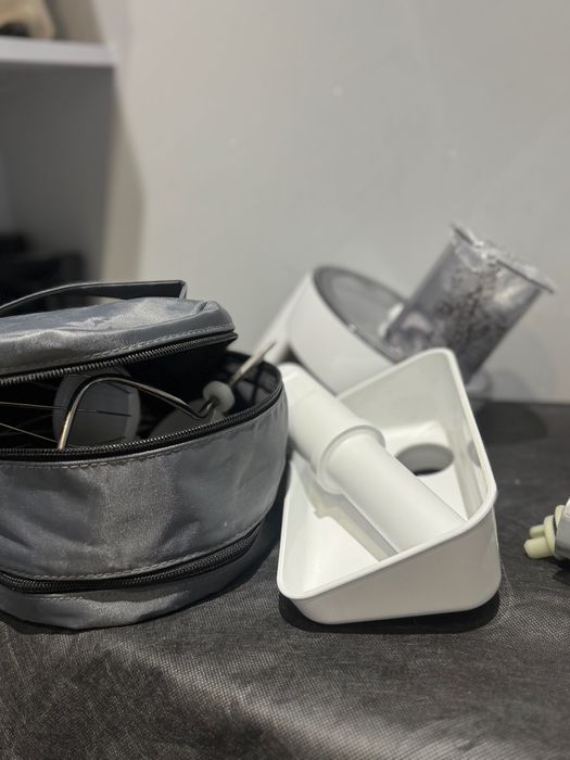 Продам кухонний комбайн стан нового