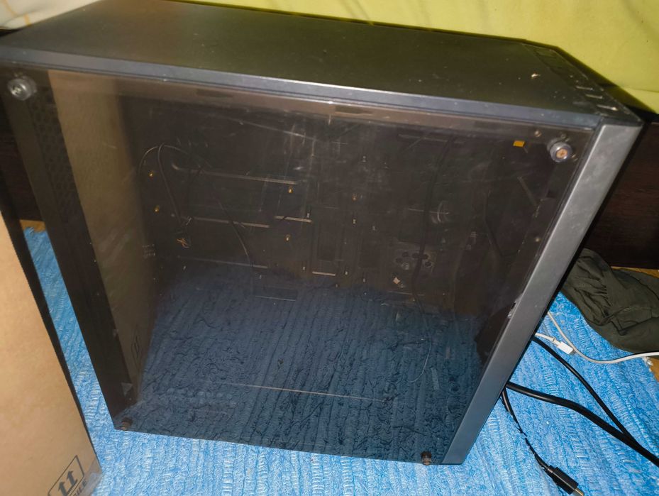 ATX Nox Infinity Omega RGB, em preto