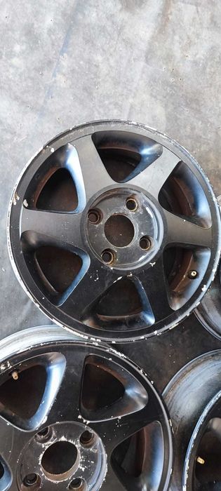5 jantes 15 Nissan Primera GT p11
