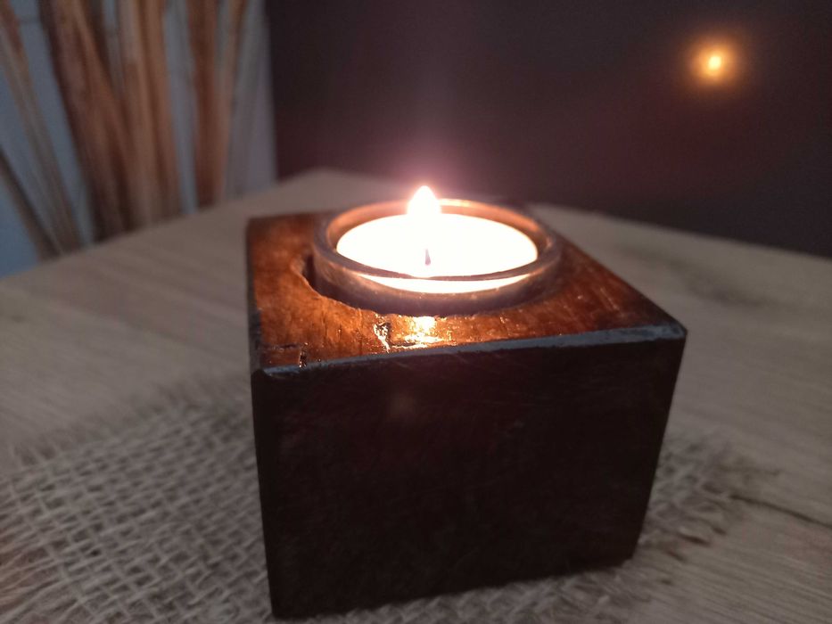 Підсвічник з дерева(дуб)