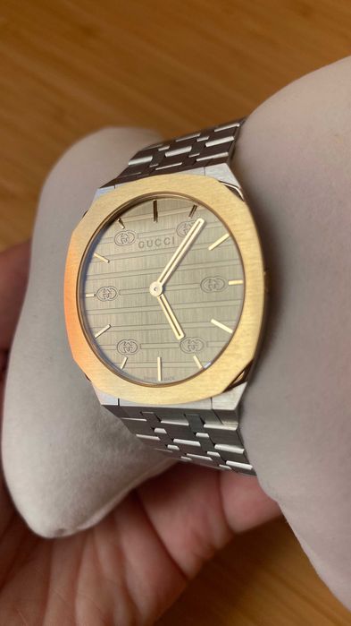 Relógio Gucci 25H