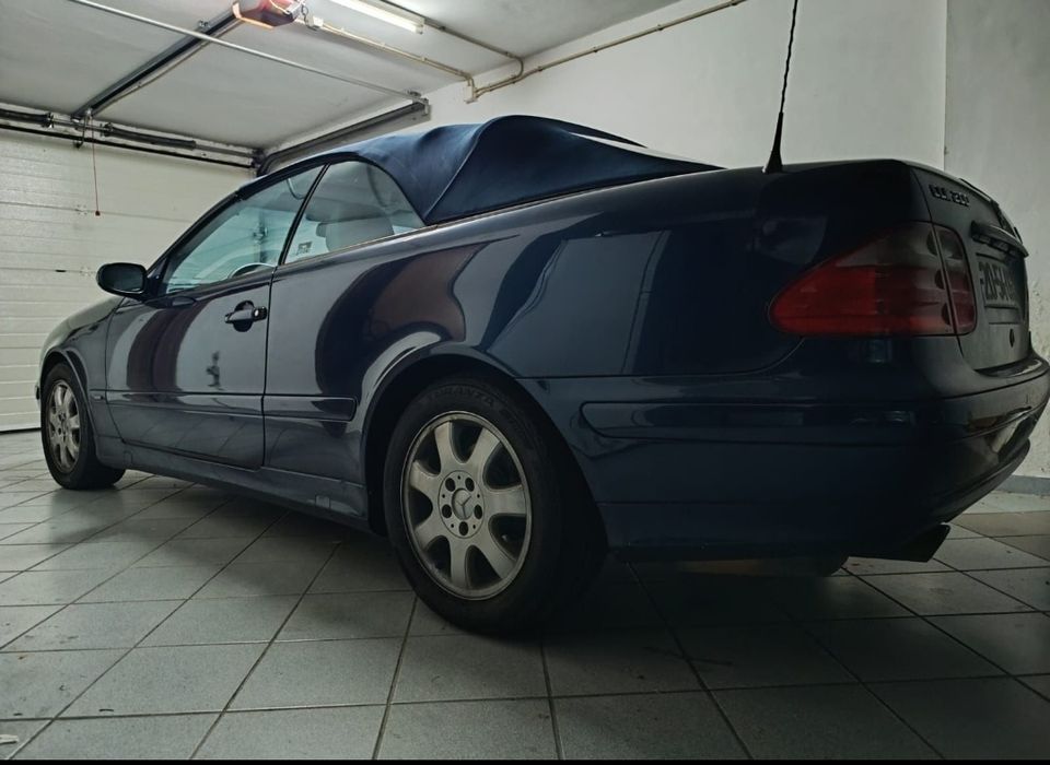 Mercedes Benz CLK 200 Nacional
