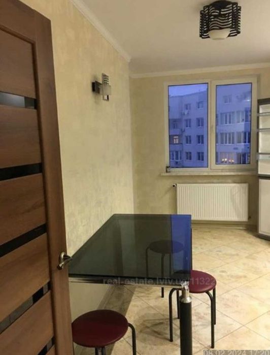 Двокімнатна квартира з ремонтом, Новий Львів (вул. Тернопільська, 21Б)