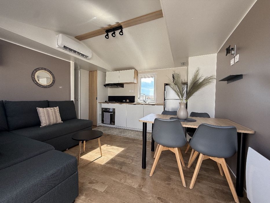 Magnifica Mobile Home de 2 quartos à venda em Portugal