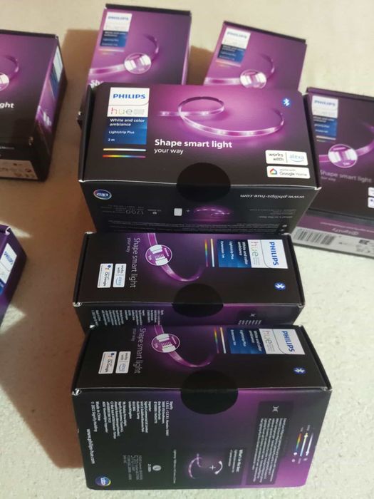 Philips Hue taśma LED 5m Lightstrip Plus v4