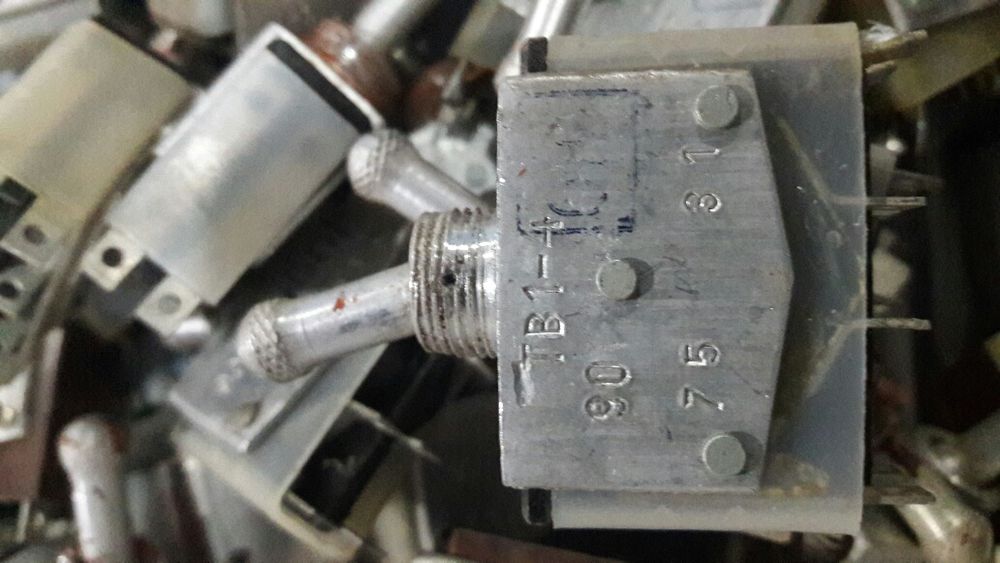 Тумблер тв1-2 тв1-4