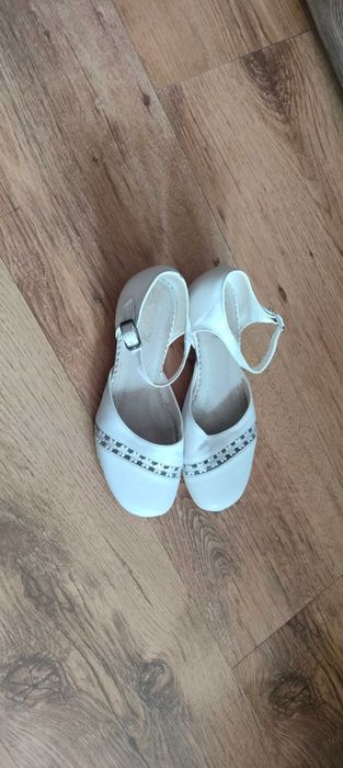 Eleganckie buty na obcasie do sukienki KMK 31 20,5 cm