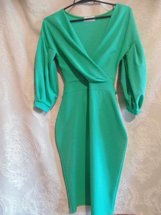 NEXT sukienka w pięknym kolorze 38/10