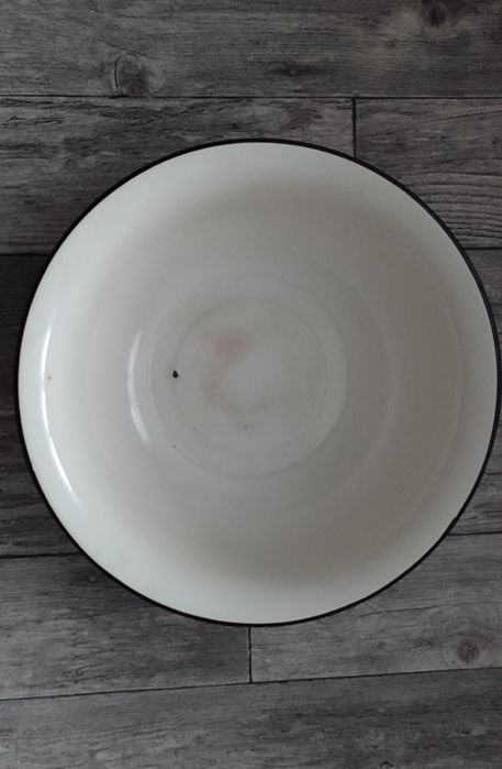 Эмалированный тазик