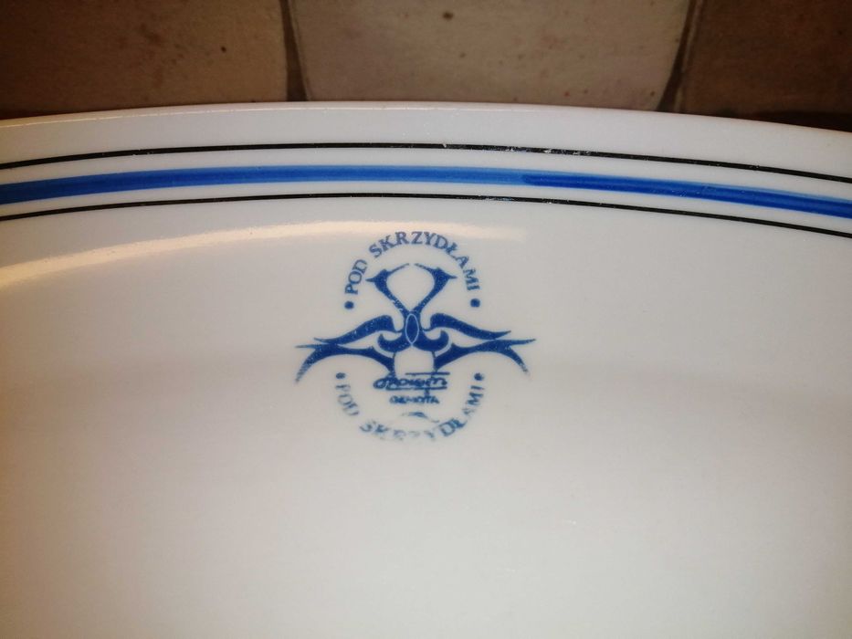 Półmisek z historią „Pod Skrzydłami” Społem Ochota l.80-90te Chodzież.
