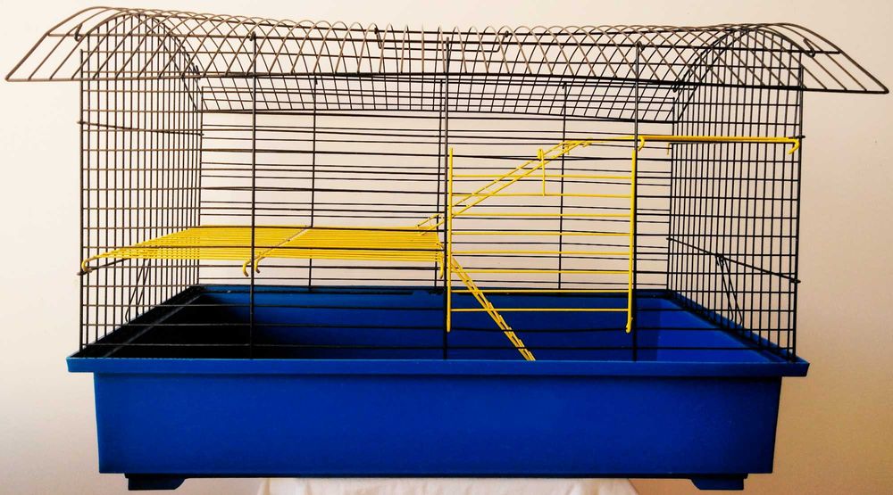 Клетки,контейнеры-переноски д.хомяков,крыс,свинок,кролей,шиншилл,попуг