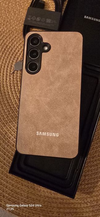 Samsung galaxy s s24 5G 8 /128GB czarny