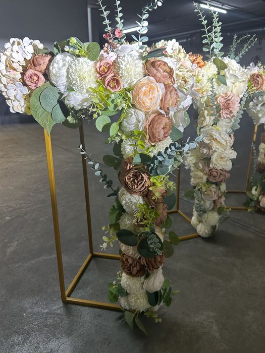 Vendo ou alugo decoração de mesa para casamento ou batizado