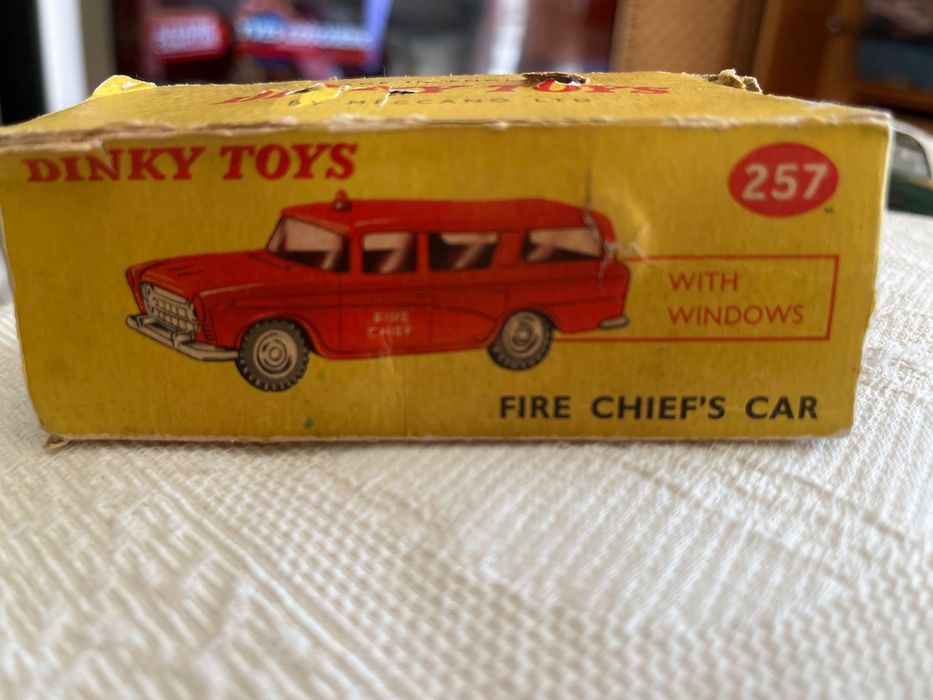Dinky Toys fire chief’s car