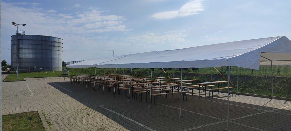 wynajem namiotów z wyposażeniem