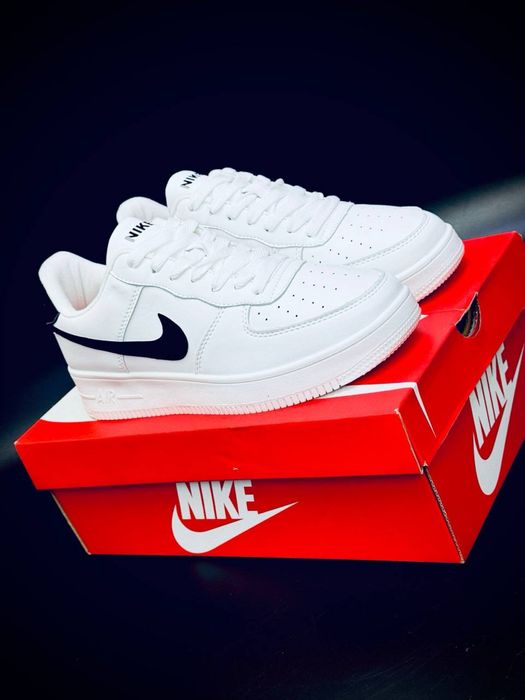 Кросовки мужские найк найки на лето белые кожаные красовки nike Nike топ качество красавки найк лето стильные красивки найк