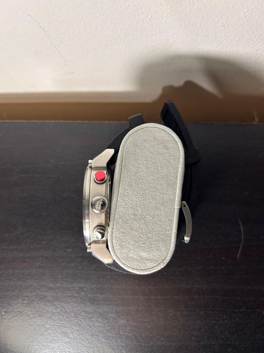 Relogio Police com muito estilo, original.