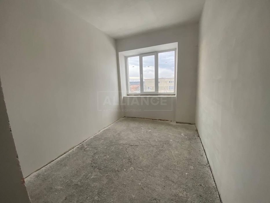 Продаж зданої 2х кімнатної квартири готової до ремонту